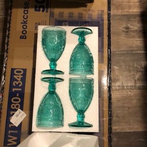 Pioneer Woman Goblets